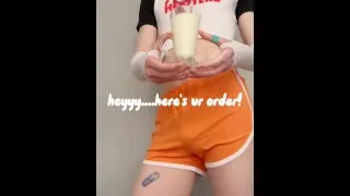 welcome to femboy hooters!!