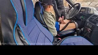 Hot cruise publicly fucked a young student's tight femboy hole in the cold autumn