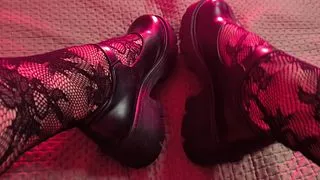 Santa Femboy Goth Legs & Stockings Tease