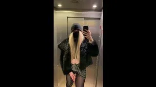Trans almost catched and cumming in elevator